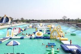 สวนน้ำ Slip&slide water park