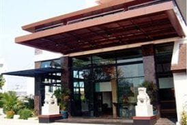 โรงแรมโบนิโตชินอส