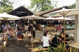 ตลาดน้ำโบราณ บ้านต้นตาล