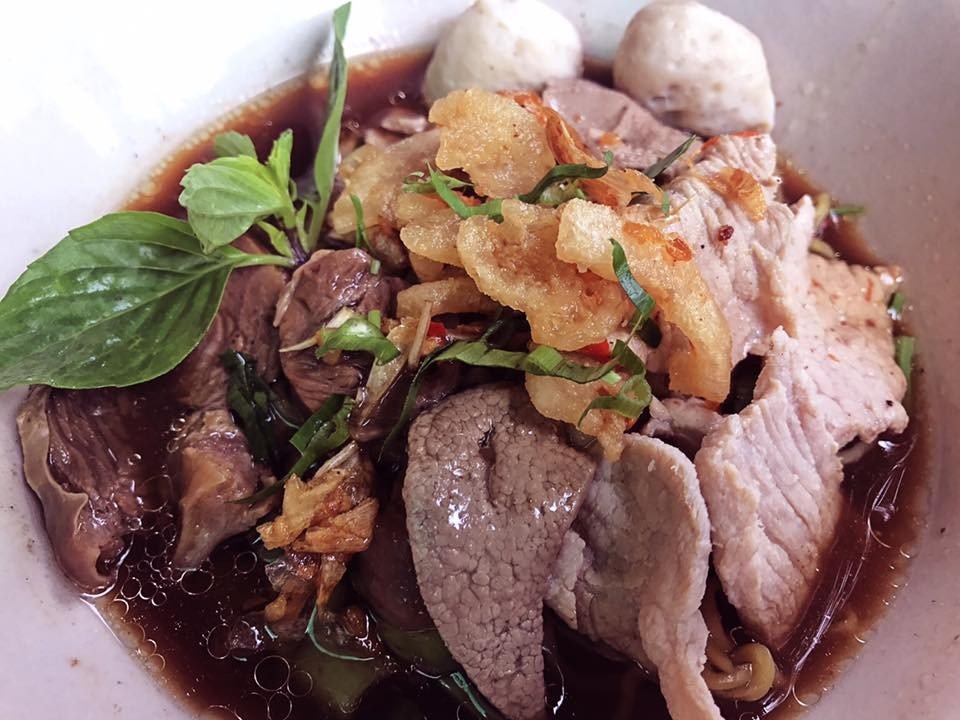 ร้านเมืองพริบพรี (ก๋วยเตี๋ยวเรือโบราน)