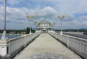 สะพานสารสิน
