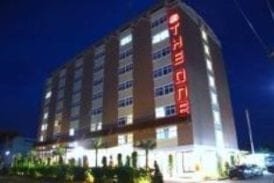 โรงแรมเดอะวัน สุราษฎร์ธานี (TheONE Hotel Suratthani)