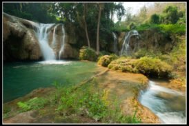 น้ำตกธารสวรรค์