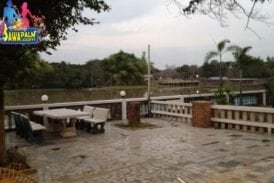 ร้านอาหาร นกน้อย