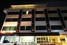 โรงแรม ไวท์อินน์ หนองคาย (White Inn Nongkhai)