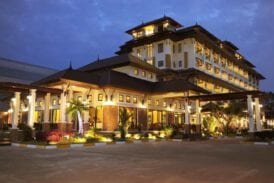 โรงแรมรอยัลนาคาราหนองคาย (Royal Nakhara Hotel Nongkhai)