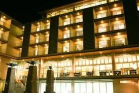 โรงแรมซิลเวอร์วูดส์ (Silverwoods Hotel)