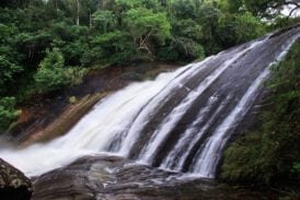 น้ำตกเจ็ดสี