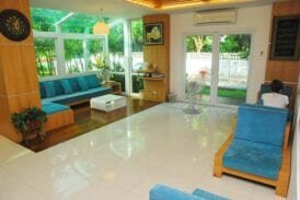 ริสกี เรสซิเดนซ์