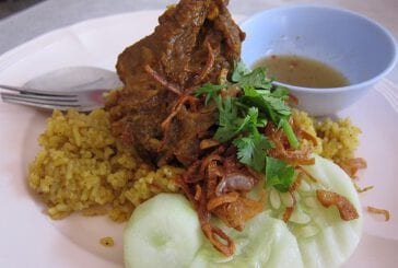 ร้านอาหารหน้ามอ. โดยนายหนูด อิสลาม