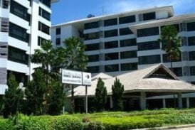 เดอะ รอยัล เจมส์ กอล์ฟ รีสอร์ท (The Royal Gems Golf Resort)