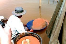 เหมืองแร่ทองคำเขาพนมพา