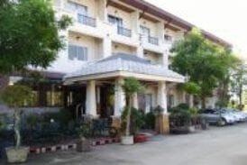 โรงแรมทอแสงการ์เด้น