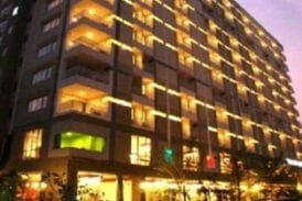 โรงแรม เดอะ คัลเลอร์ ลีฟวิง (The Color Living Hotel)
