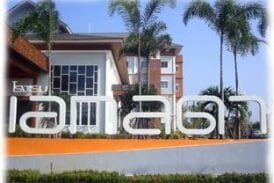 โรงแรม เอกลดา (Akelada Hotel)