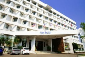 โรงแรมเพชร-phet-hotel