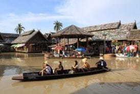 ตลาดน้ำ ๔ ภาค พัทยา