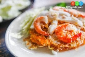 ร้านอาหารต้นตะขบ