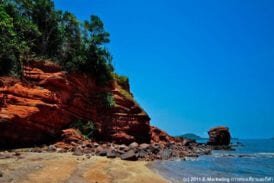 หาดผาแดง