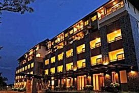 เดอะ ฌาร์ม บูติค รีสอร์ท (The Charm Boutique Resort)